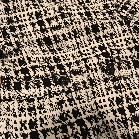 EUC BLACK & WHITE Suit Jacket Lined Classic Short Cut WAISTED Jacket Size XS - Picture 7 of 7